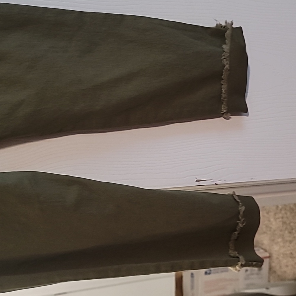 Nwt no boundaries crop pants size 9 - Picture 3 of 3